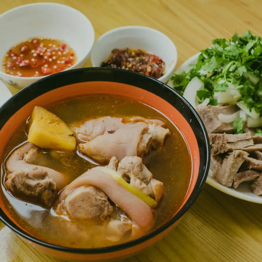 Ly bạc xỉu ngồi cùng bạn